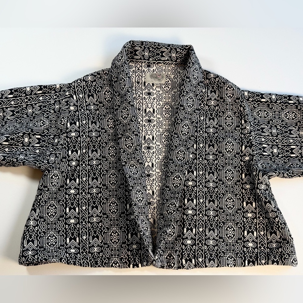 Ecoté Cropped Boxy Brocade Swing Jacket Small EUC - Picture 4 of 11
